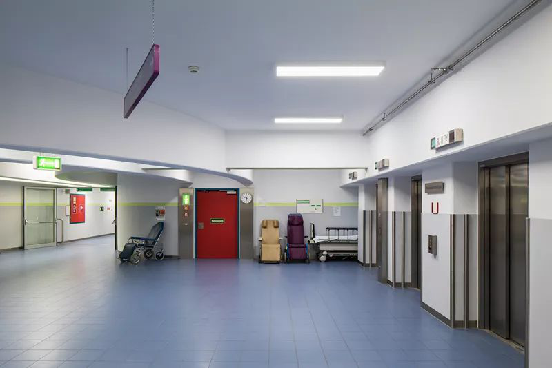 朗德万斯照明方案打造舒适医疗环境