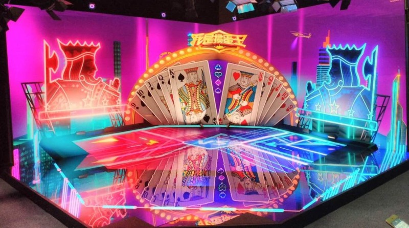 左手“科技小巨人”，右手科技进步奖，利亚德连续斩获业内重磅奖项